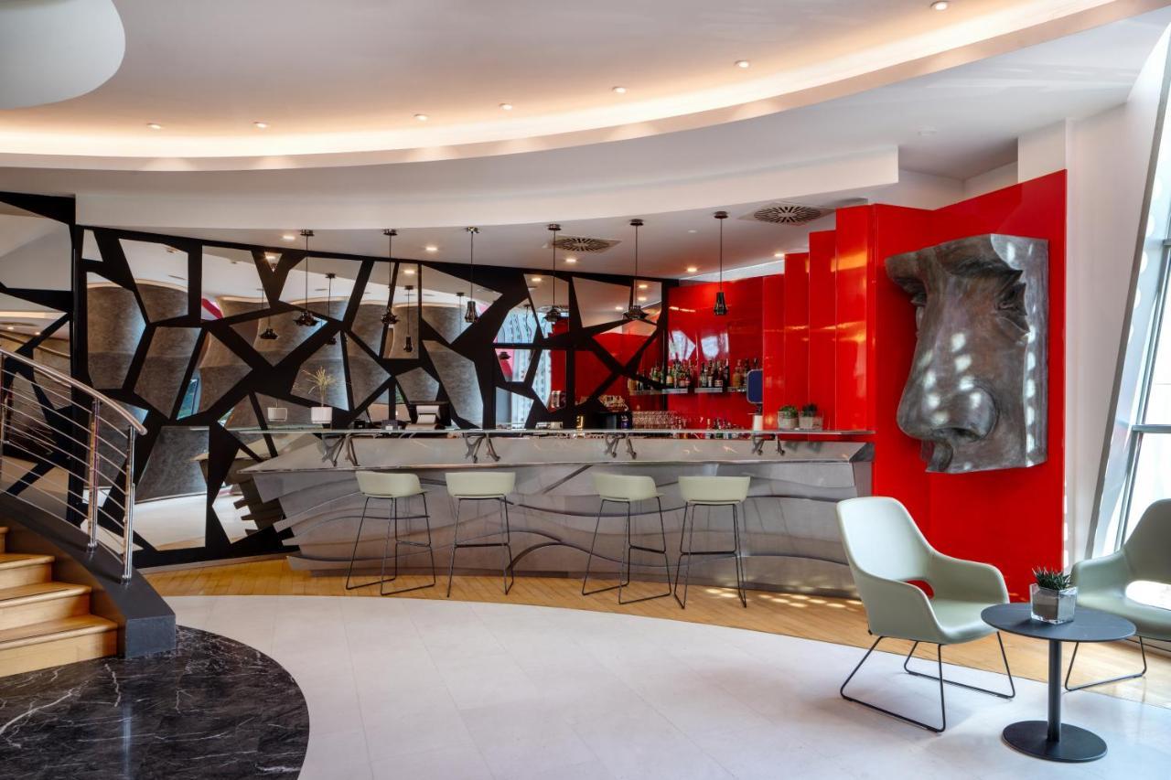 Una Hotels Malpensa Cerro Lago Maggiore Eksteriør bilde