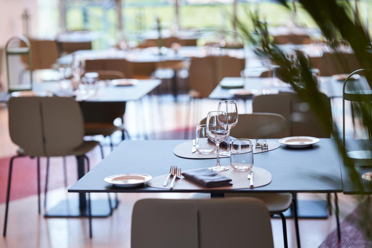 Una Hotels Malpensa Cerro Lago Maggiore Eksteriør bilde