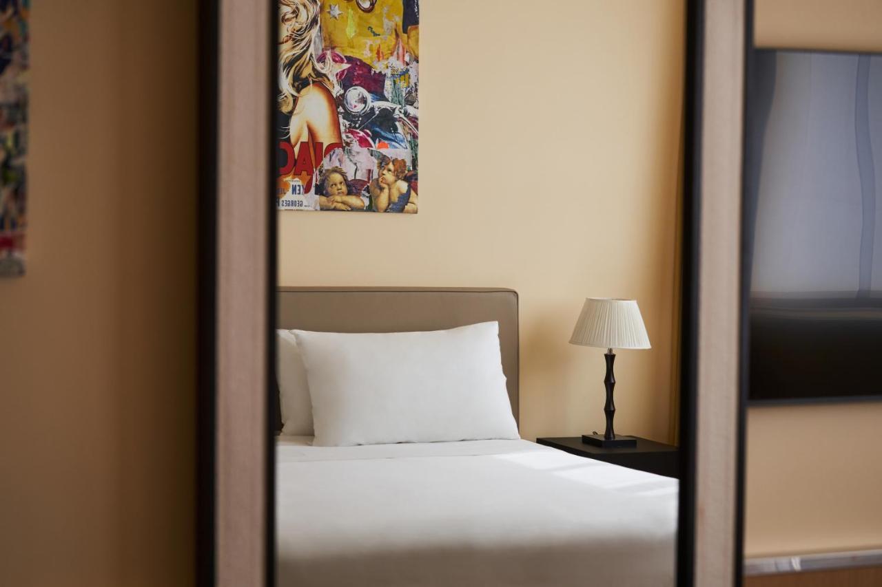 Una Hotels Malpensa Cerro Lago Maggiore Eksteriør bilde
