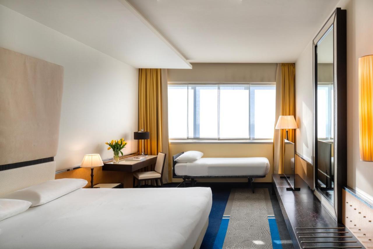 Una Hotels Malpensa Cerro Lago Maggiore Eksteriør bilde